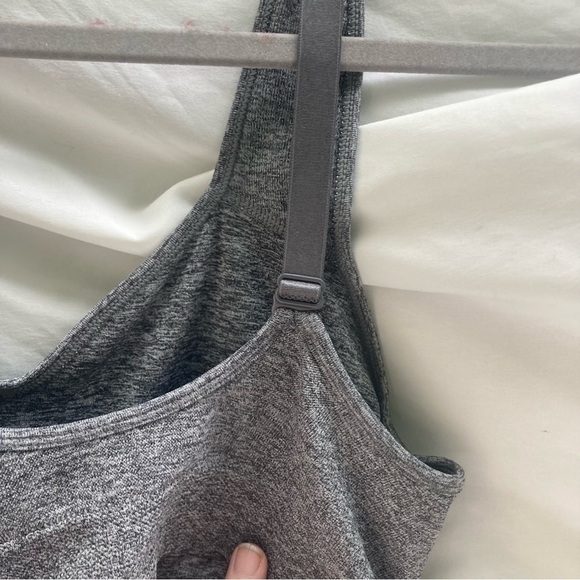 Puma gray athletic sports bra, size large - Picture 5 of 10